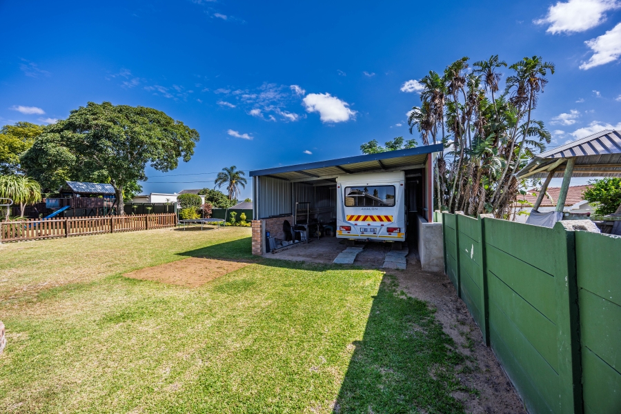4 Bedroom Property for Sale in Beacon Bay Eastern Cape